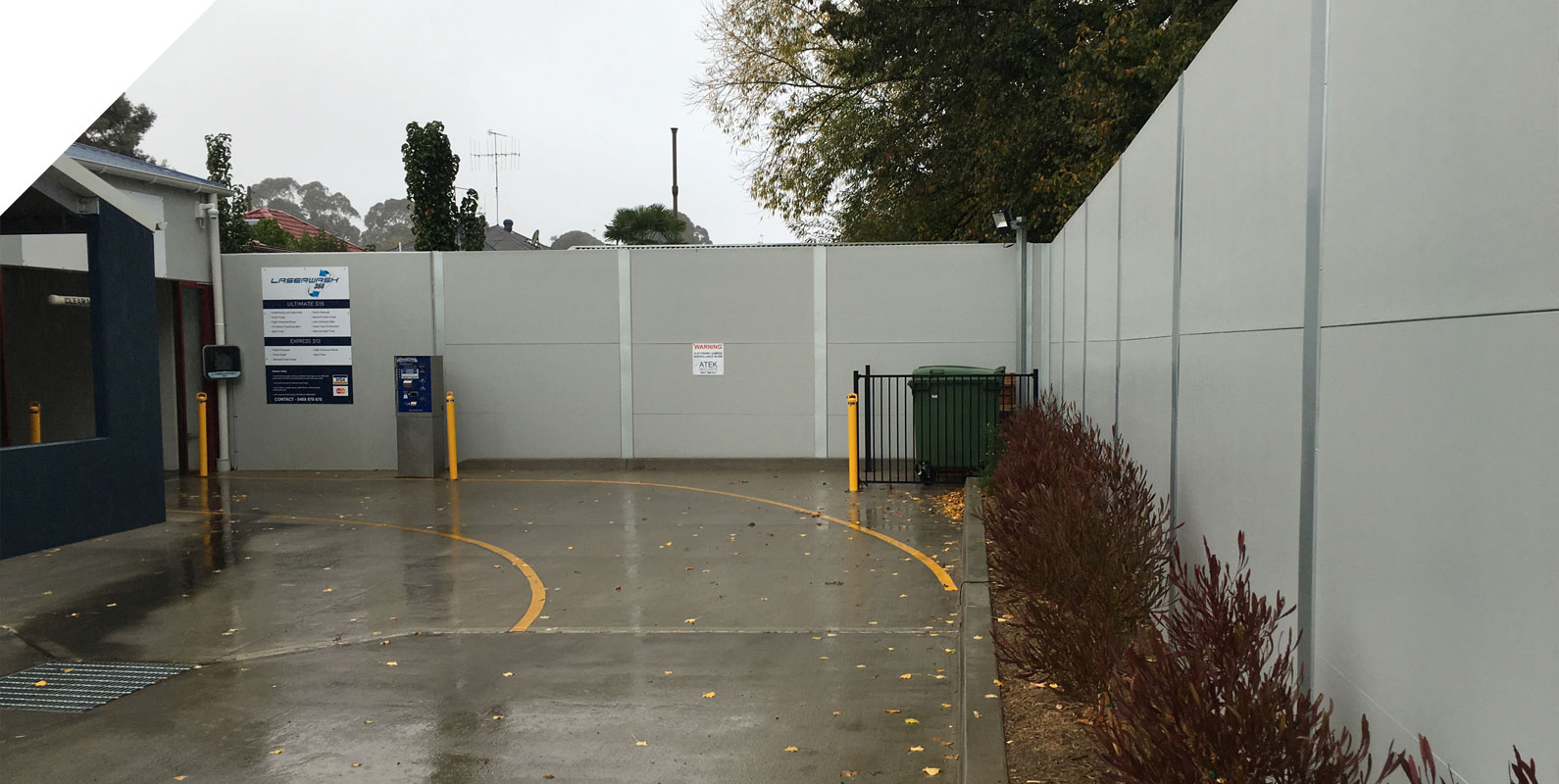 Installation information on our industrial modular sound proof fence panel system. Smartly designed, cost effective acoustic modular fencing system easy & fast to install.